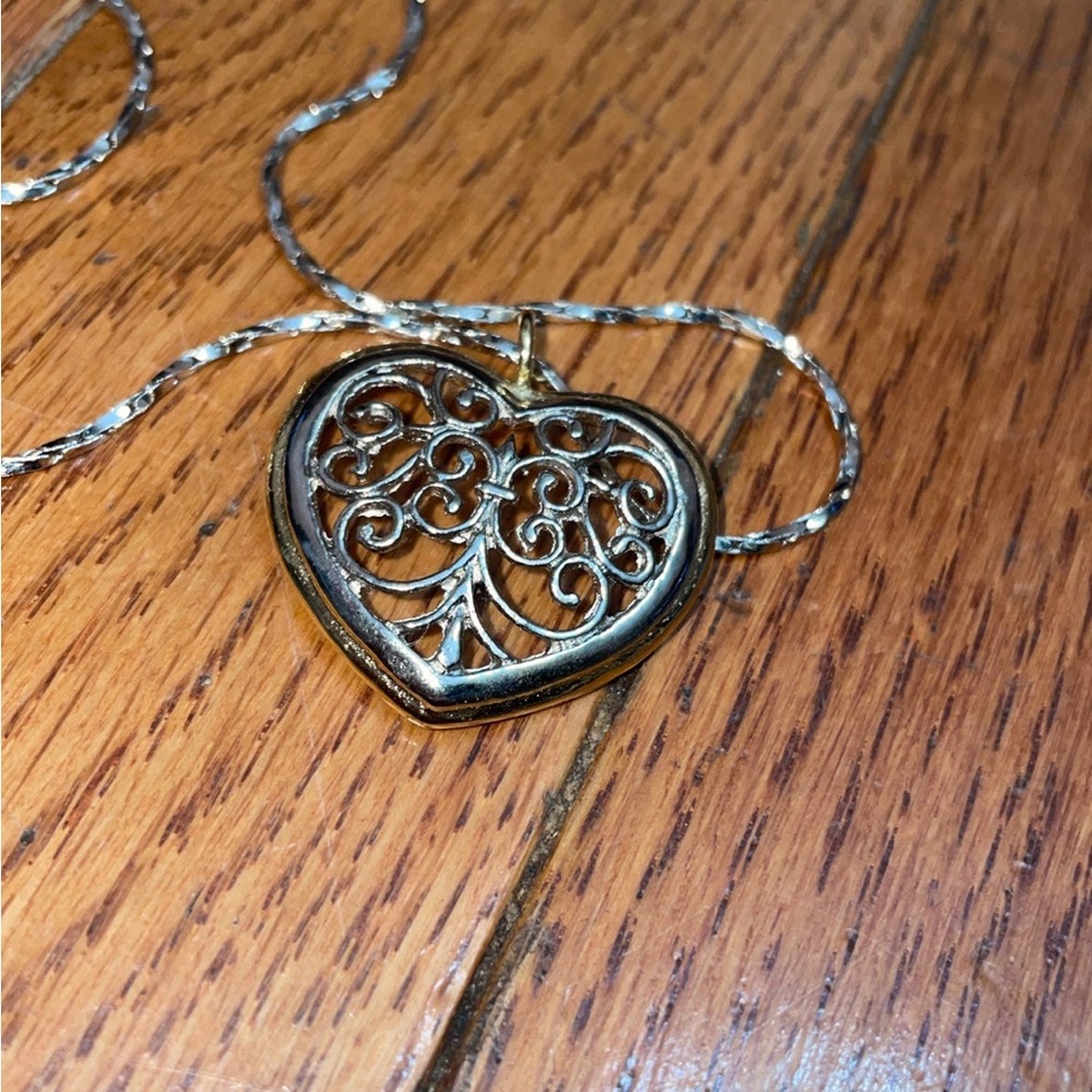 Necklace - Picture 2 of 3